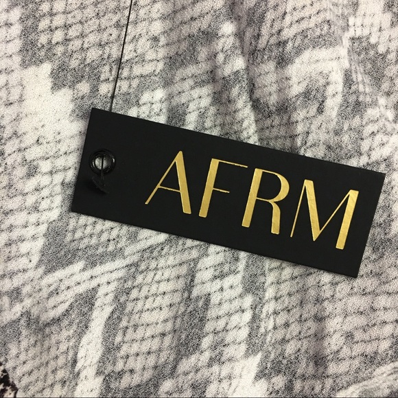 AFRM Jazzy Cowl Neck Snakeskin Print T-Back Bodysuit Size Medium - Picture 13 of 13